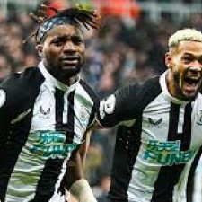 Newcastle United envisage de signer Isco